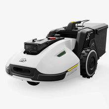 Laden Sie das Bild in den Galerie-Viewer, Mammotion YUKA 2000 Mähroboter mit Lawn Sweeper Kit – 3D Vision Positionierung ohne Begrenzungskabel