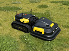 Laden Sie das Bild in den Galerie-Viewer, YARBO Mähroboter Set – Core Steuereinheit mit Lawn Mower Modul für bis zu 25.000 m² Rasen, 50 cm Schnittbreite